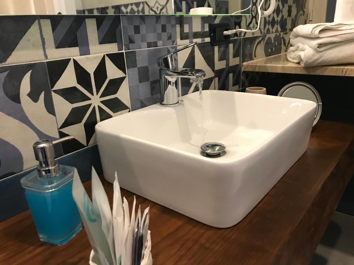 Bed & Breakfast Base Plebiscito Naples