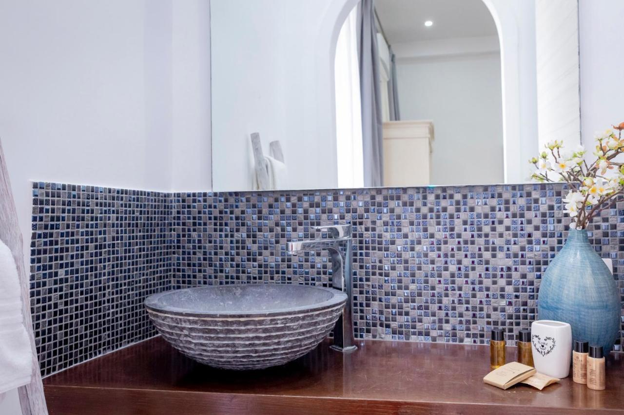 Palazzo Satriano Bed & Breakfast Naples