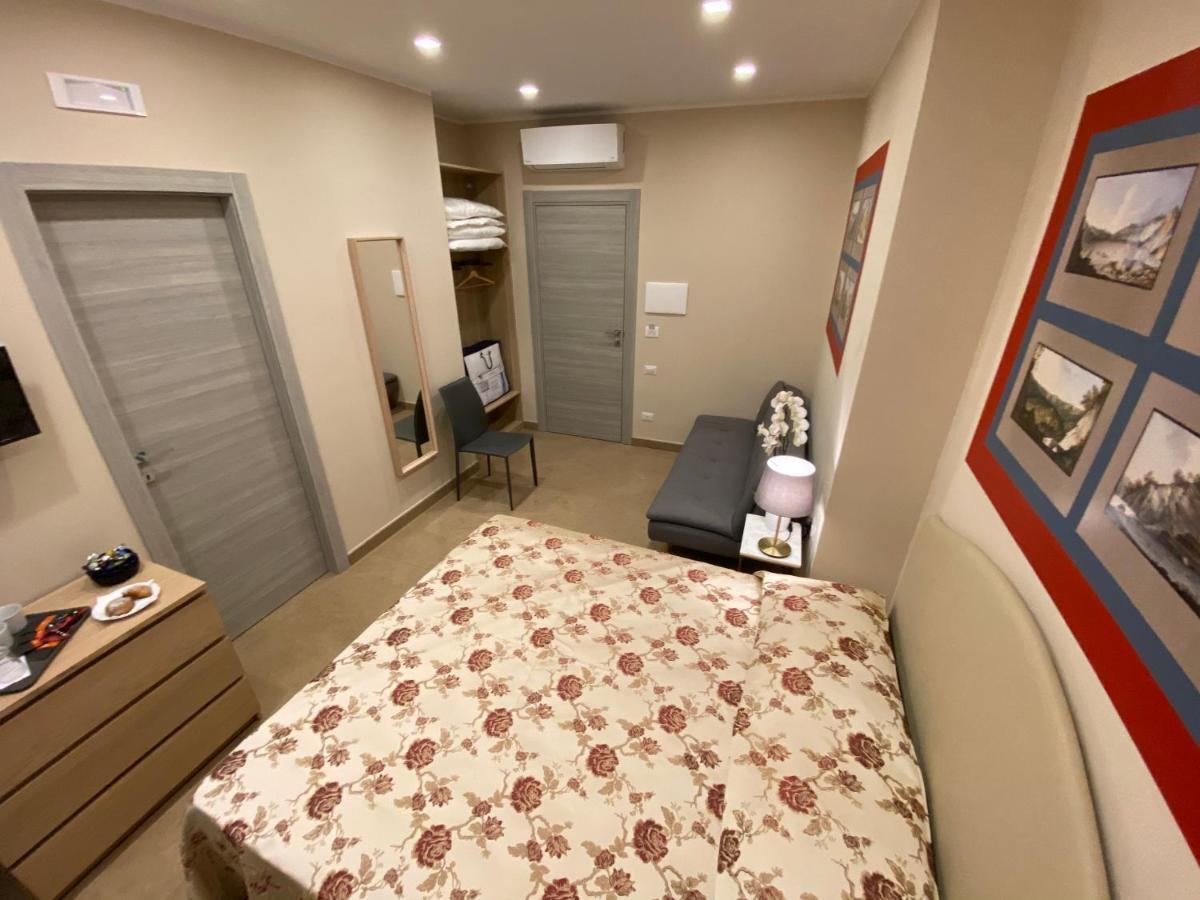 Mdc Luxury Bed & Breakfast Naples