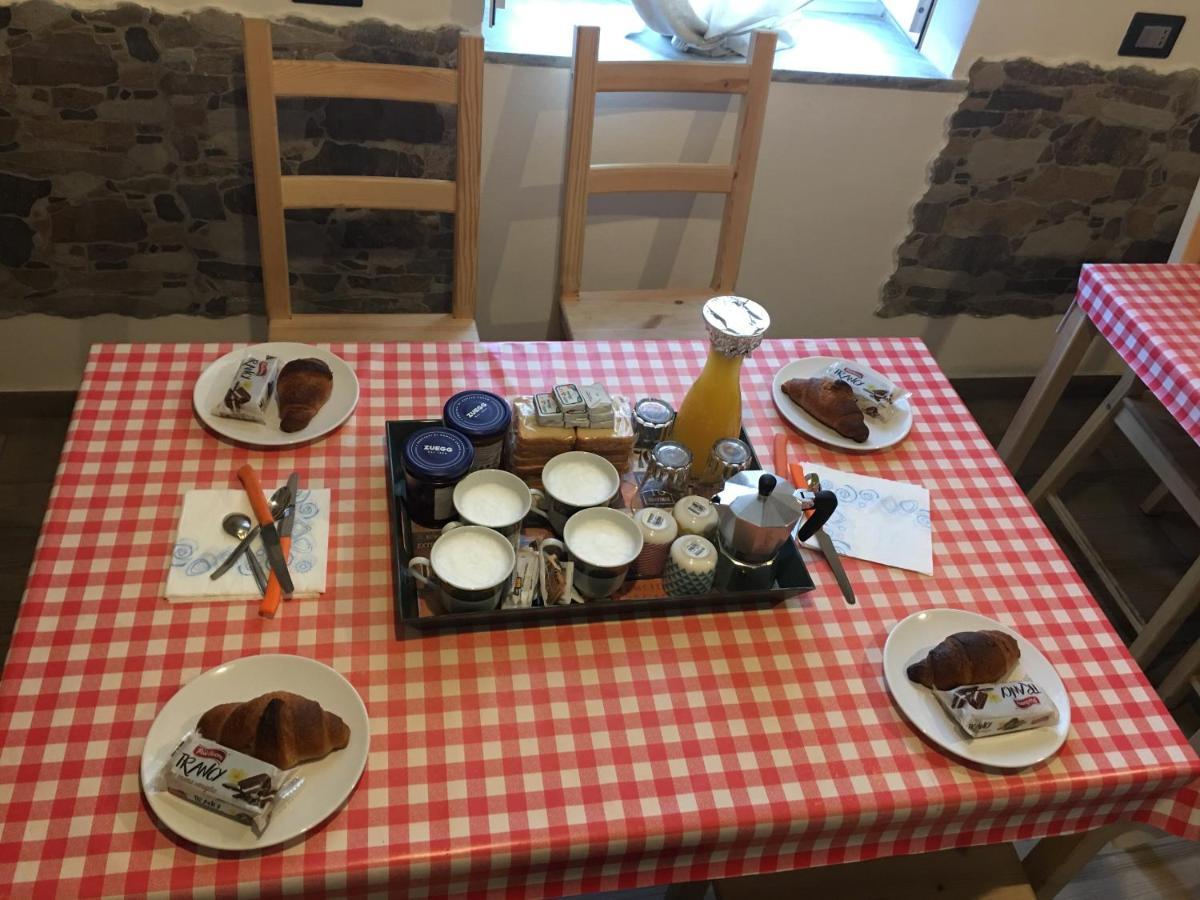 Bed & Breakfast Na Tazzulel E Cafe 2*