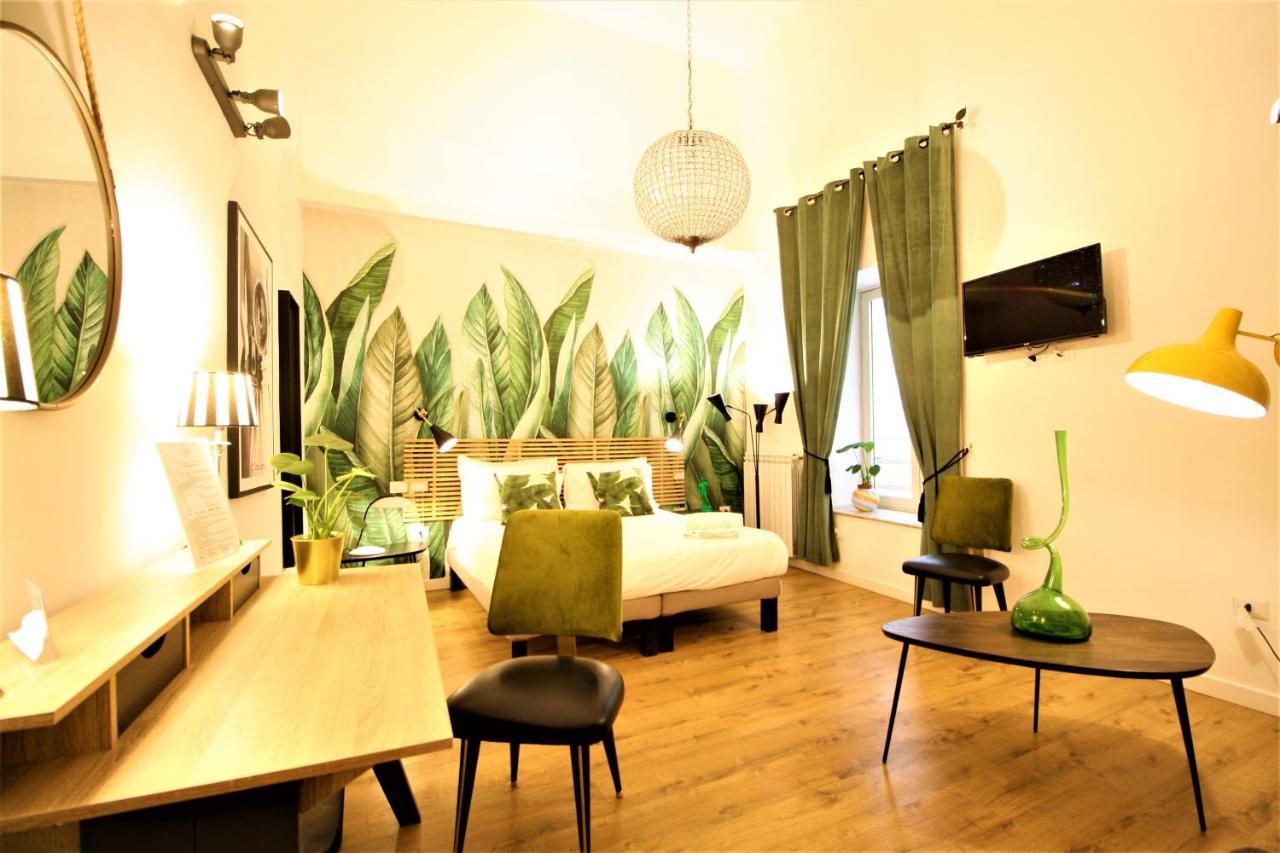 Daily - Lungomare Guest house Naples