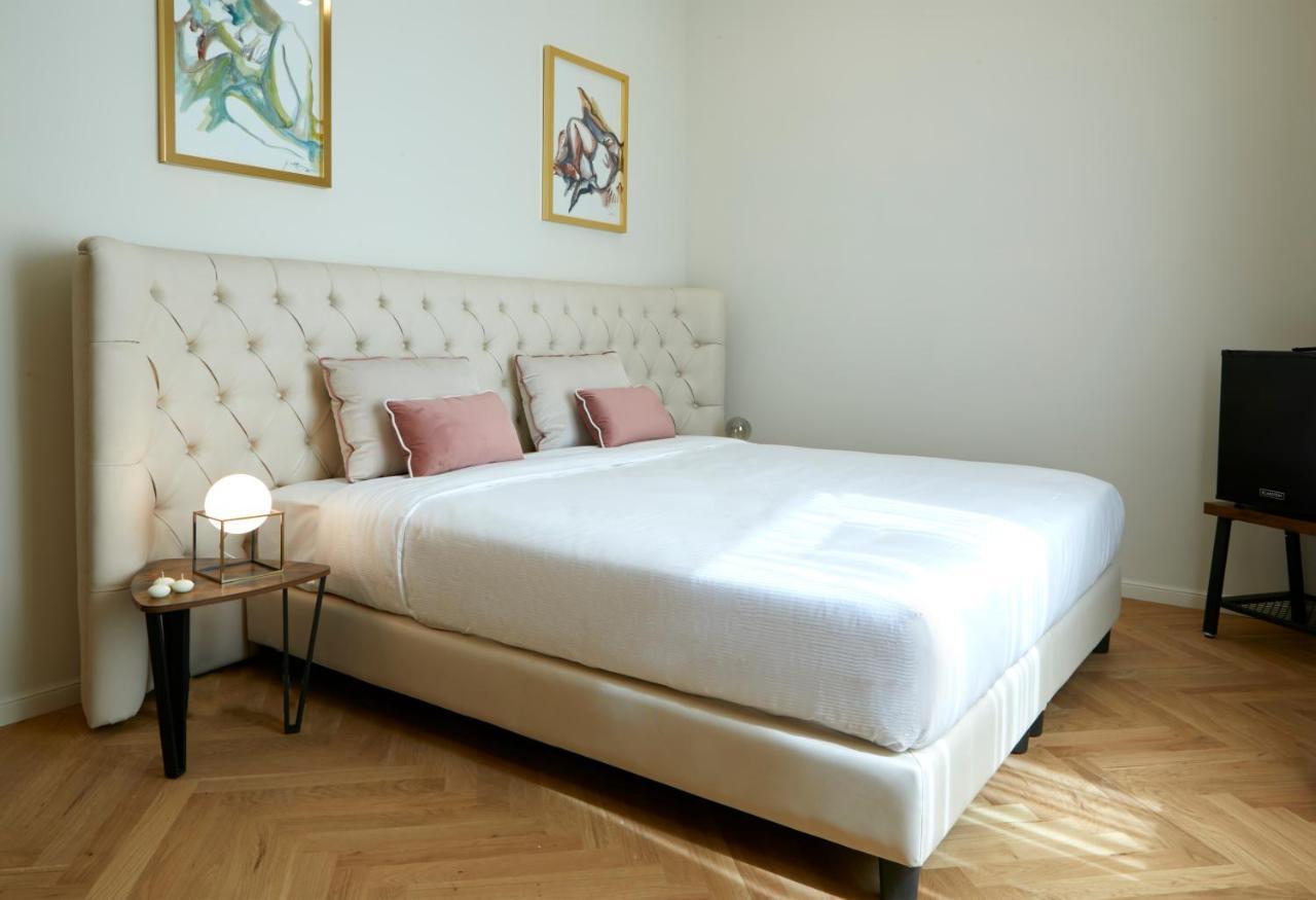 Bed & Breakfast Casa Vittoria - Santa Lucia 2*