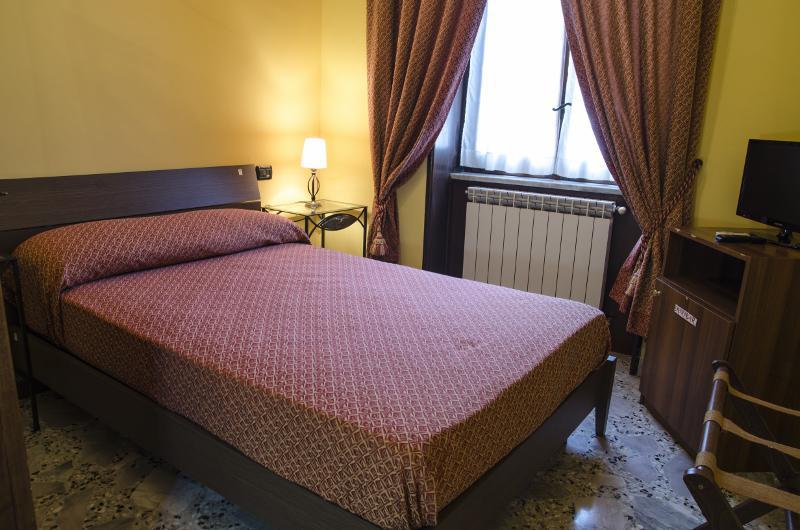 Backpacker Hostel Naples