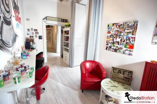Toledostation Naples