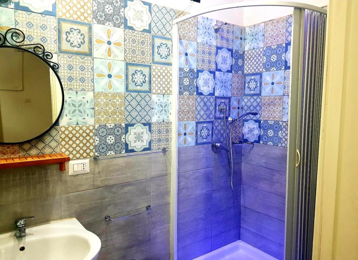 Guest house Room&jacuzzi 2*