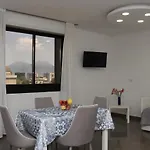 Mondo Suites Apartments