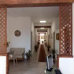 Casa Le Ali - Fraternita E Spiritualita Nel Cuore Di Napoli