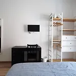 Bella Vita Rooms