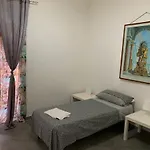 Room Nana\'