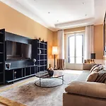 Palazzo Nana Suites & Apartments