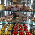 Napoli Centro Storico Un Passo Da San Gennaro