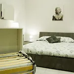 Mincasa Nel Cuore Di Napoli