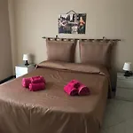 Neapolitan Rooms