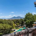 Queen Carolina\'S Homes - Apartments In Old Town