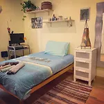 Jenniʻs Indipendent Tiny House