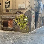 Na Ri Lu Santa Chiara