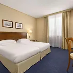Ramada By Wyndham Naples