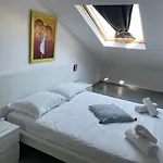 Sky View House Naples