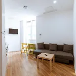 Central House - Apartments In Naples