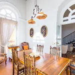 Residenza Capano Charming House By Napoliapartments