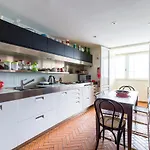 Residenza Capano Charming House By Napoliapartments