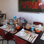 Charming Apartment With Balcony In The Historic Center