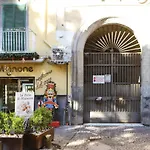 Cozy Apartment In Piazza Cavour By Wonderful Italy