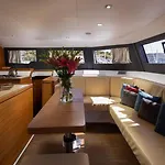 Boatel Naples Angioino