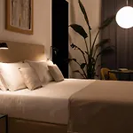 Mirabilis Relais