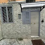 Mini House Vicoletto Pontenuovo 41