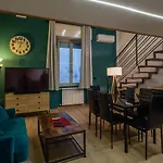 Stay In Naples Flats Santa Chiara