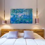 Brancaccio Renewed Apartment By Napoliapartments