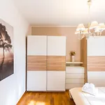 Brancaccio Renewed Apartment By Napoliapartments