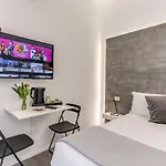 Gallery Suite Naples