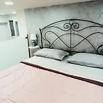 Chiarabella House