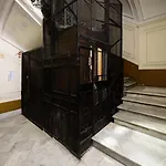 Piazza Nicola Amore 14