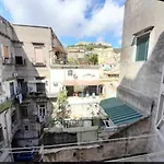 I Nuovi Orizzonti