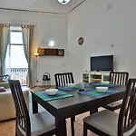 New Start Panoramic Apartment