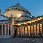 Manuela Apartments Piazza Del Plebiscito Centro
