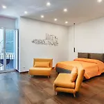 Casa Calu Castel Dell\'Ovo