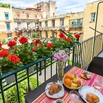 Cloistervista Apartment