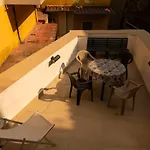 Colonna Home And Terrace