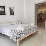 O\'Tuocc A Chiaia
