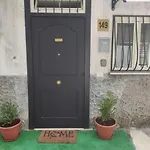 Pellegrino House - Napoli Stazione E Aeroporto