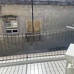 L\'Aurora House