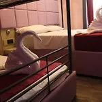 Sleep In Naples