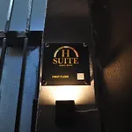 Hsuite