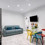 Ampolla House