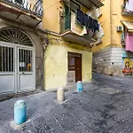 A Due Passi - Quartieri Spagnoli
