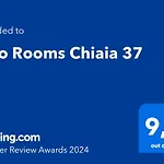 Two Rooms Chiaia 37